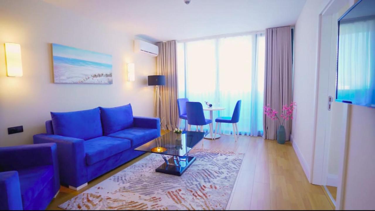 Aparthotel For Batumi Orbi City Dış mekan fotoğraf