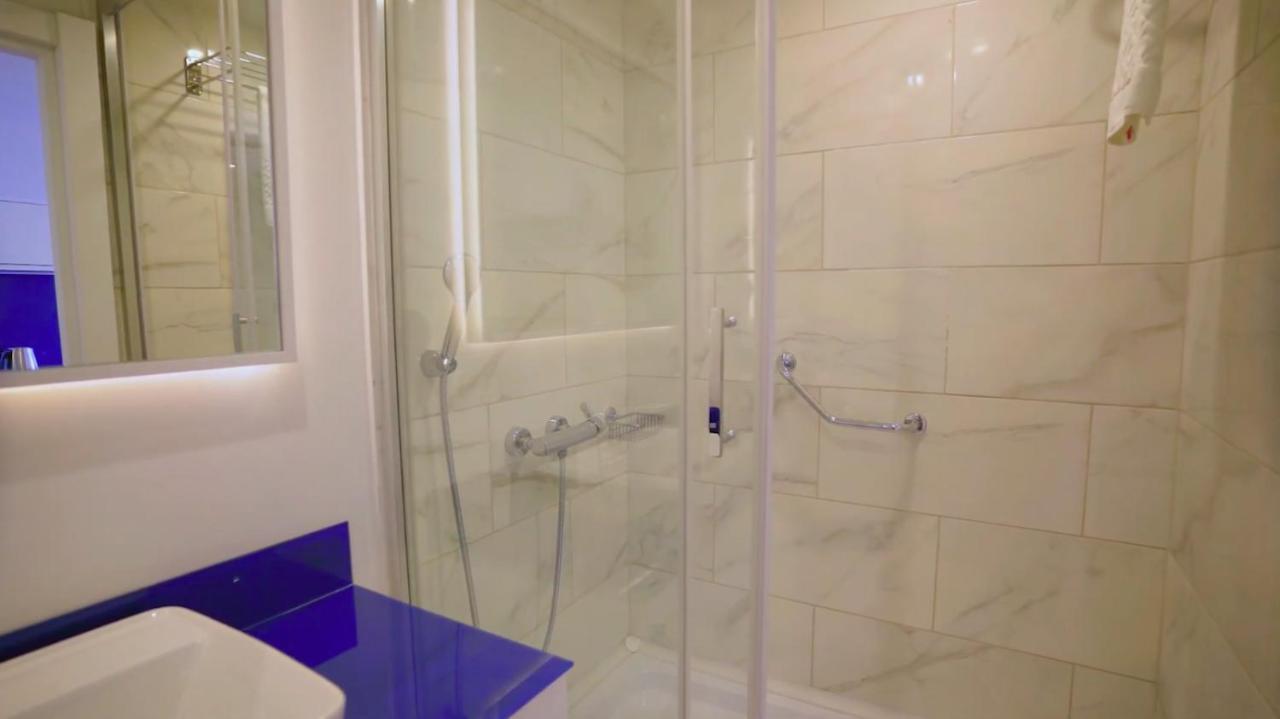 Aparthotel For Batumi Orbi City Dış mekan fotoğraf